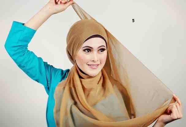 cara memakai jilbab segi empat