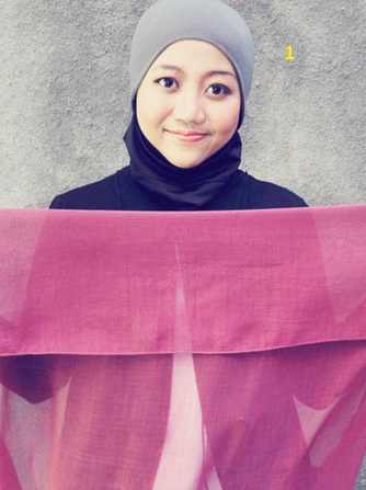 cara memakai jilbab segi empat
