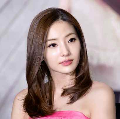 Han Chae-young